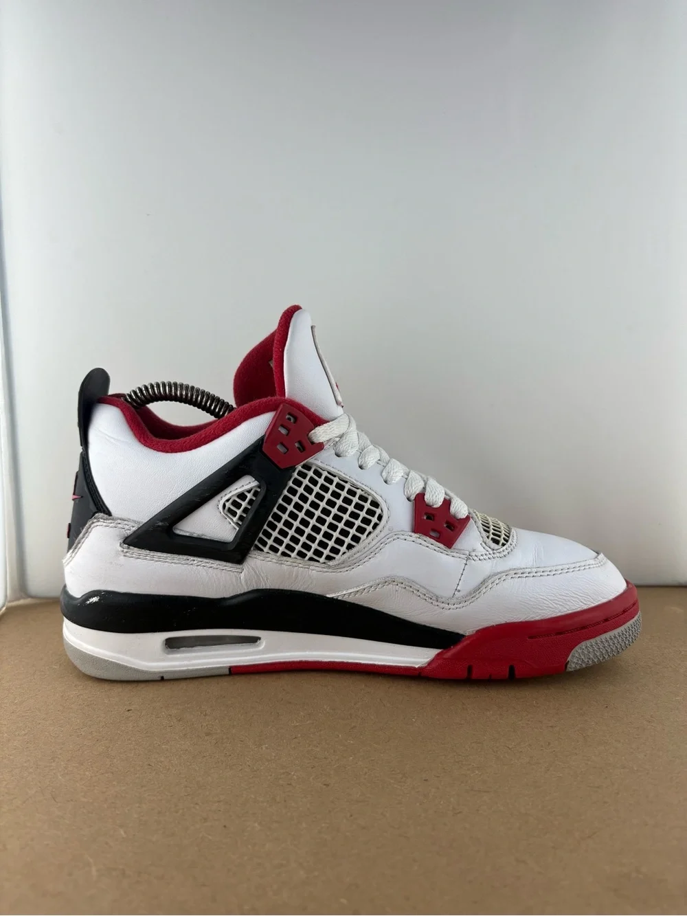 Air Jordan 4 Retro Fire Red White 408452-160 SIZE 5.5Y OG 2020 (A2)